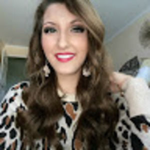 Meet your Posher, Brianne